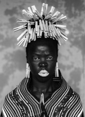 ZaneleMuholi2015