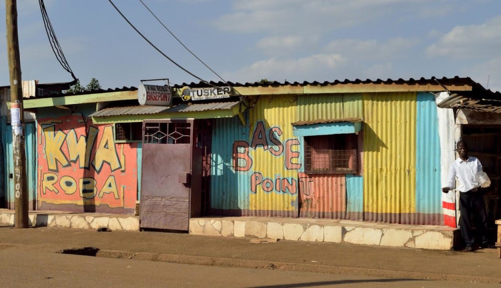 Craig3Signpainting in Kibera