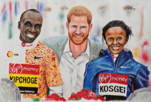 SteveKenyan Olympic marathon gold medalist Eliud Kipchoge and Brigid Kosgei pause with Prince Harry in London after winning the London Marathon.2019